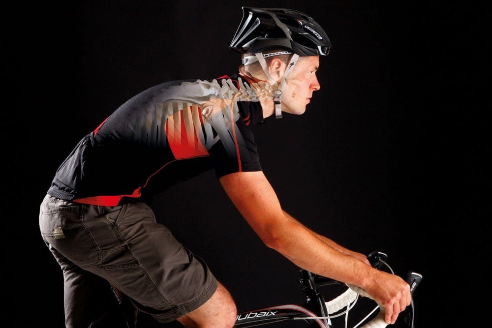 Tình trạng đau cổ thường xuyên gặp khi bạn chạy xe đạp
