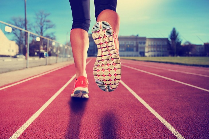 Cách luyện tập hít thở cho người mới chạy bộ