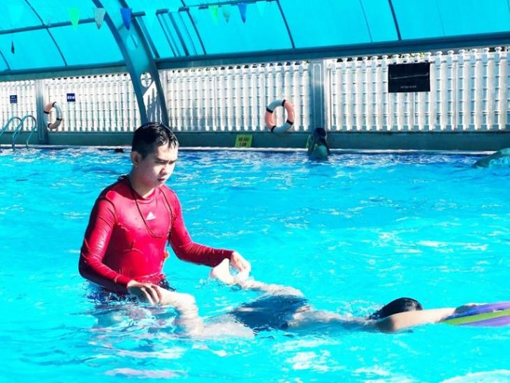 Trung tâm dạy bơi Phạm Tuân