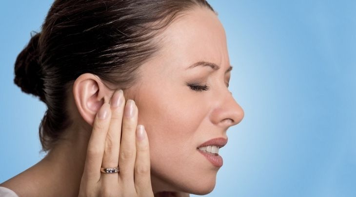 Massage mặt giúp giảm triệu chứng bệnh rối loạn thái dương hàm