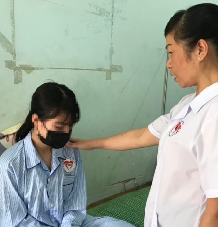 Một bệnh nhân trầm cảm điều trị tại Bệnh viện Tâm thần Ban ngày Mai Hương. Ảnh: Loan Bùi