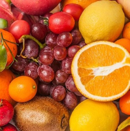 Ăn nhiều trái cây có thể phòng ngừa gan nhiễm mỡ. Ảnh: Freepik